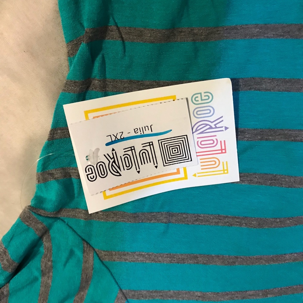 Lularoe 2xl julia